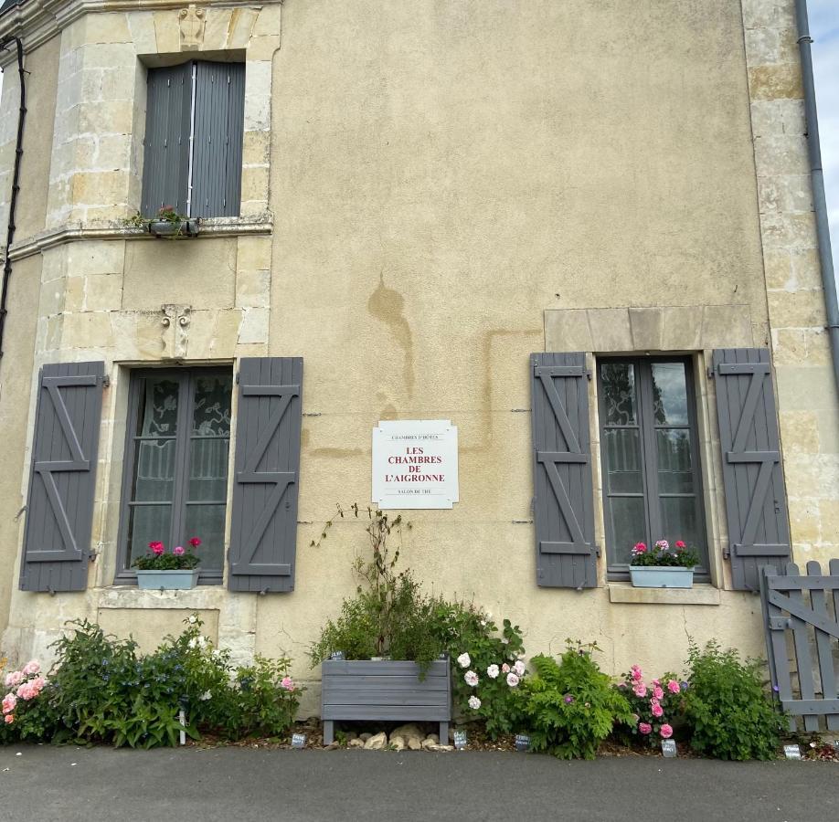 Les Chambres De L'Aigronne Le Petit-Pressigny Bagian luar foto
