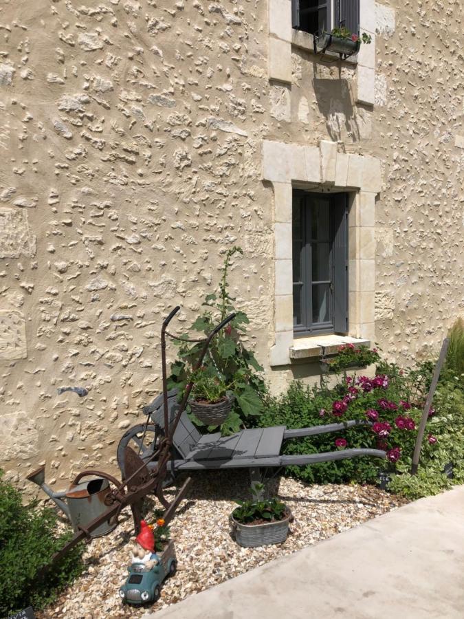 Les Chambres De L'Aigronne Le Petit-Pressigny Bagian luar foto